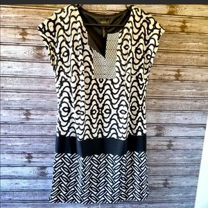 Laundry by Shelli Segal Medium Black & White Print Dress
